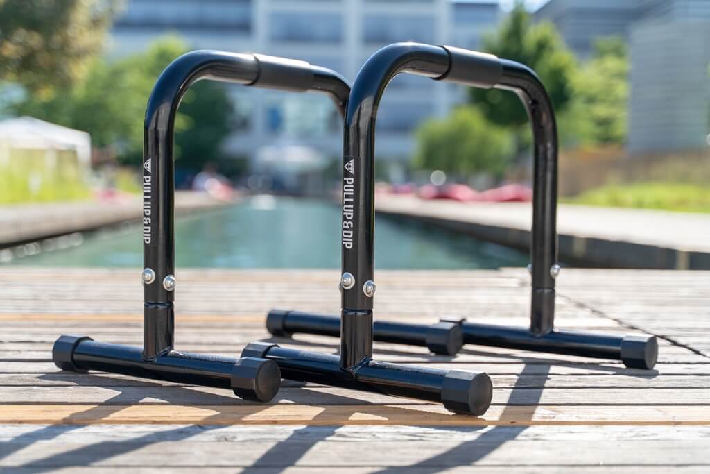 Steel parallettes, extra wide handle & non-slip