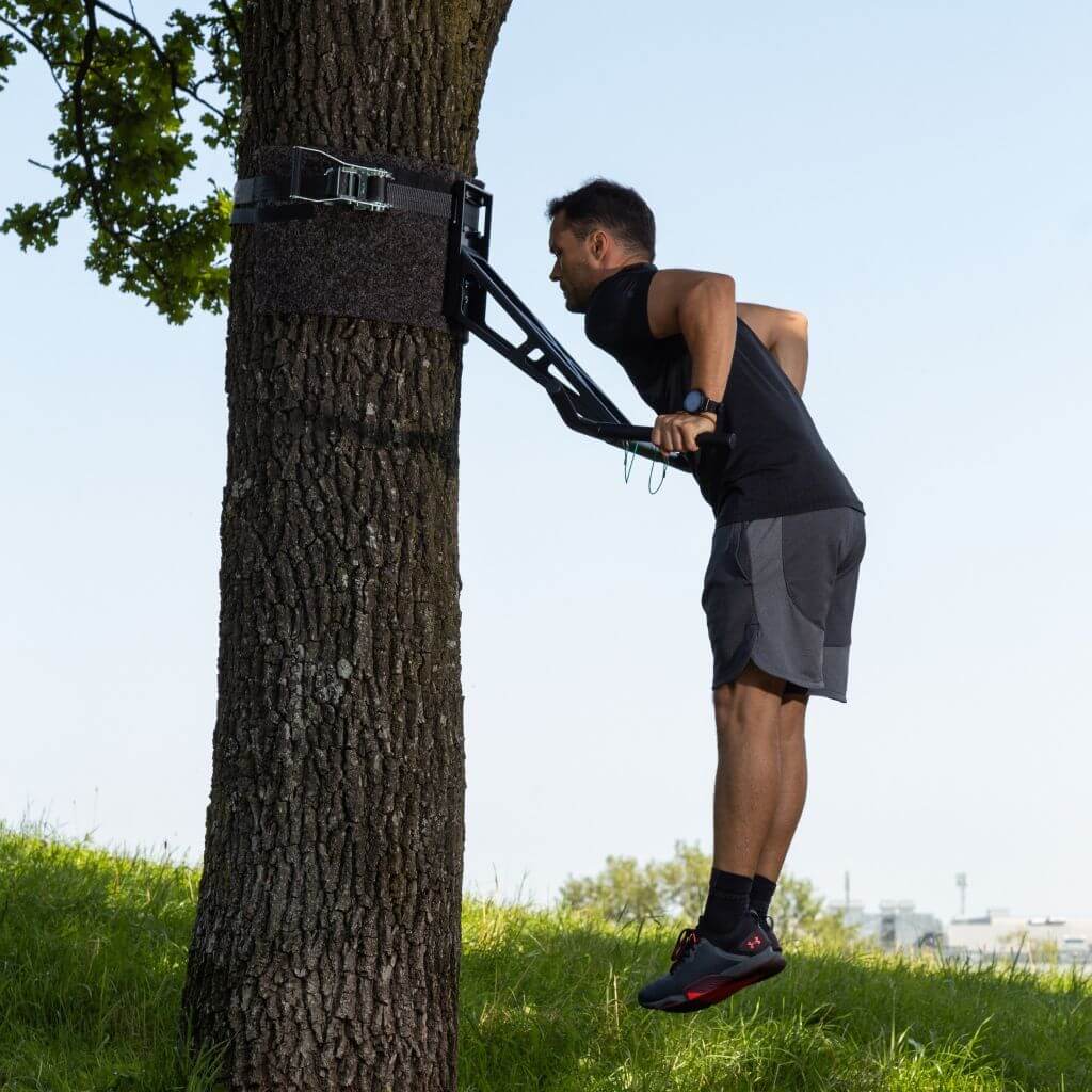 Barre de traction et barre de dips mobiles pour l'entraînement en extérieur, plus de 35 exercices, unique au monde