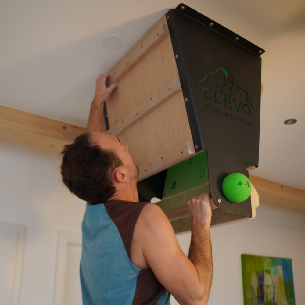 CLEVO XL : module d'escalade professionnel pour plafond pour Campus- et Hangboard, prises et barre de traction