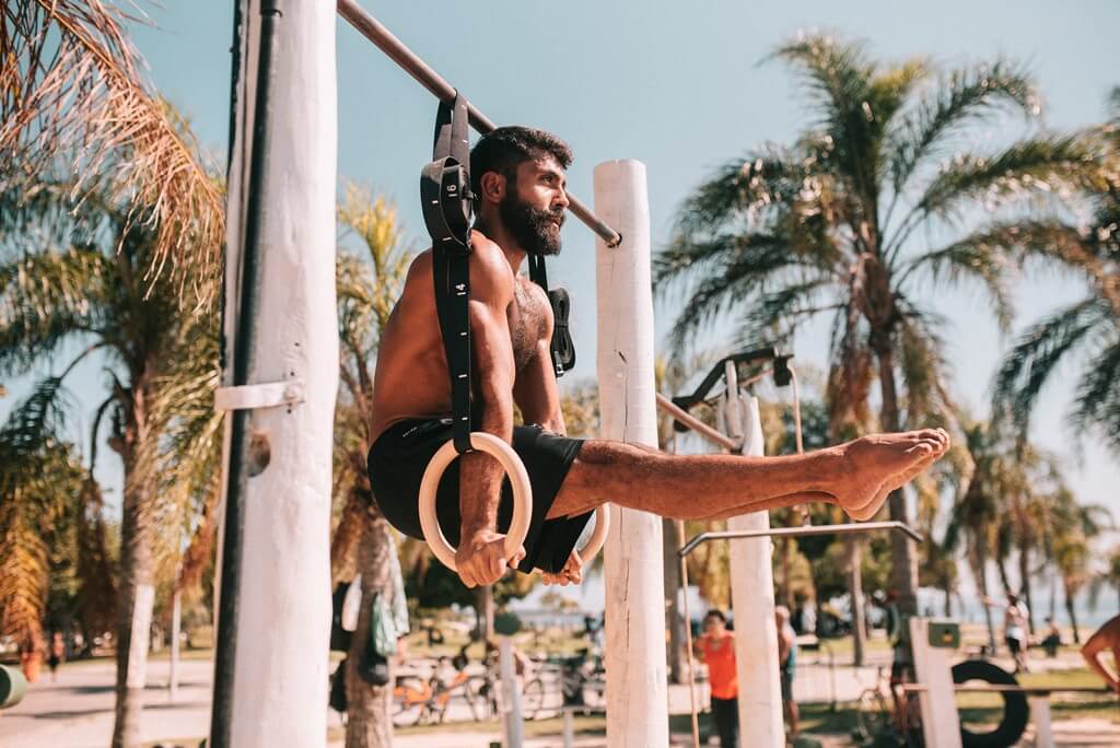 Wooden Gymnastic Rings Incl. Sports Bag, Fastening Straps And Door Anchor